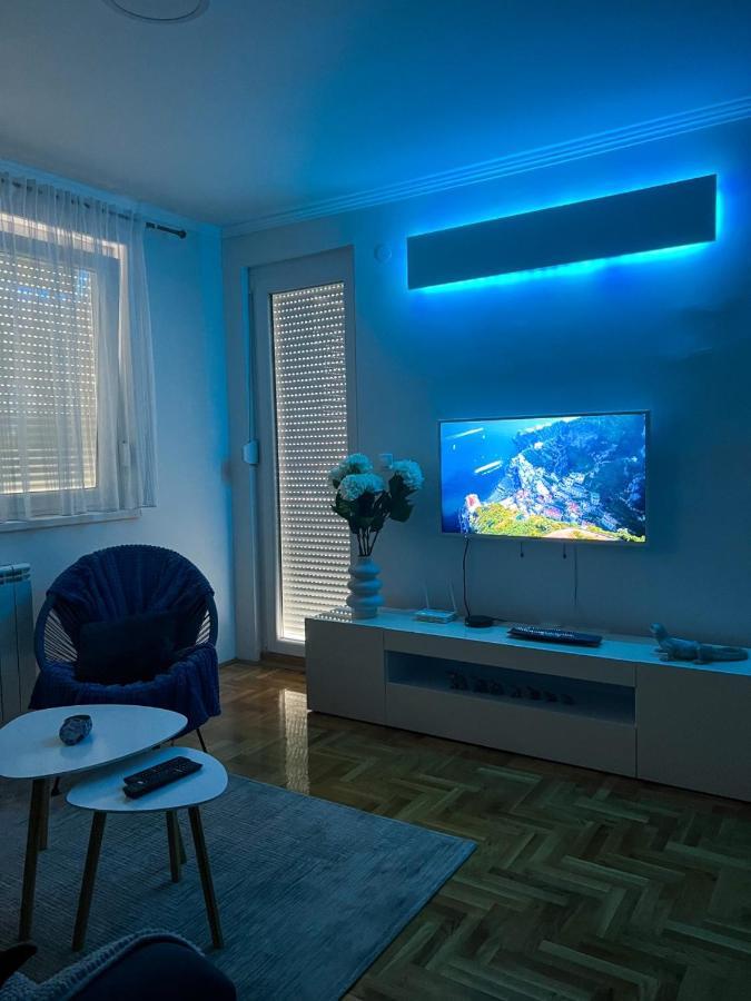 Apartman Ml Lukavica Exterior foto